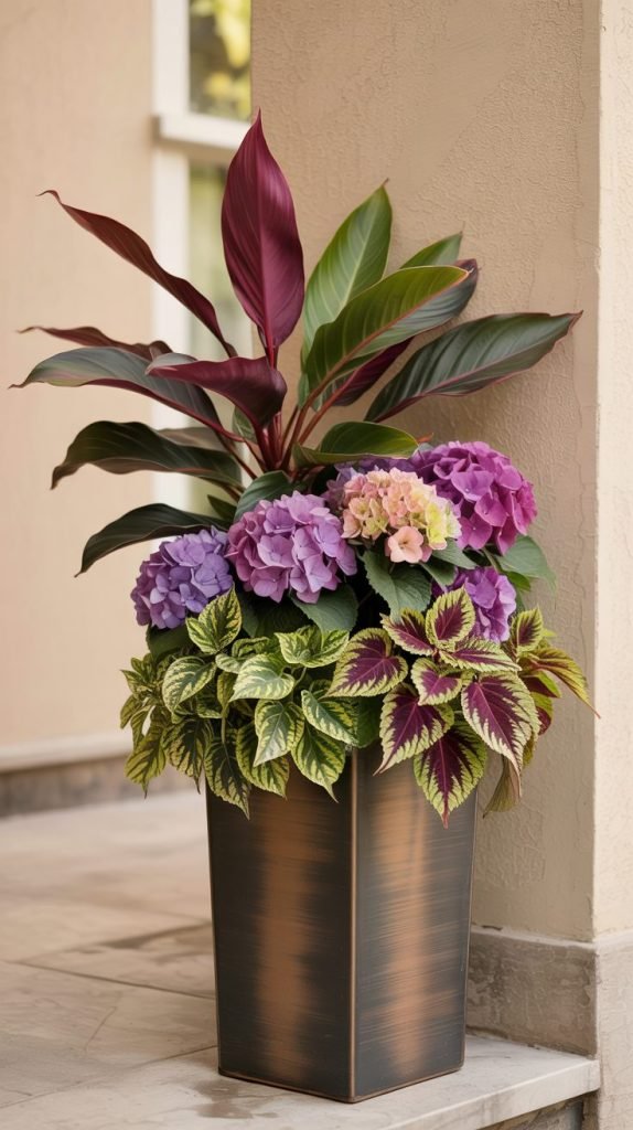 Narrow Porch Pot Niche